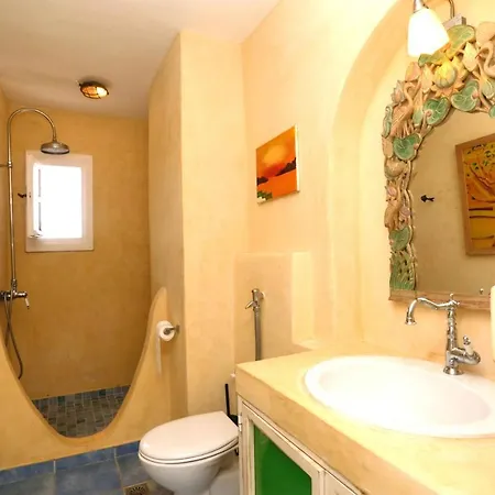 Villa Illusion *