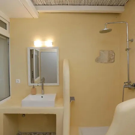Villa Illusion