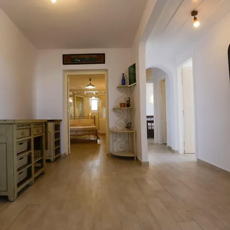 Villa Illusion *