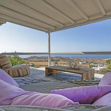 Villa Illusion